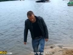 Des potes s'éclatent - Porno Tube - MESVIP